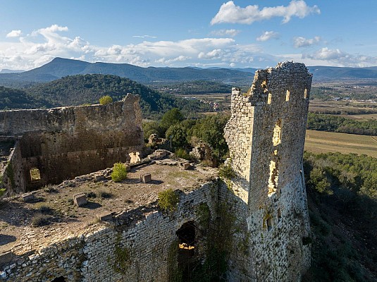 Castellas
