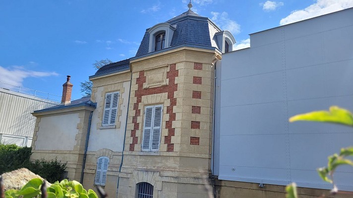 Lunette équatoriale coudée
