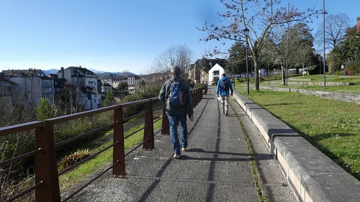 Sentier au dessus du gave