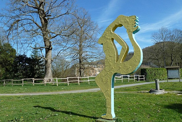 Une sculpture le long du parcours