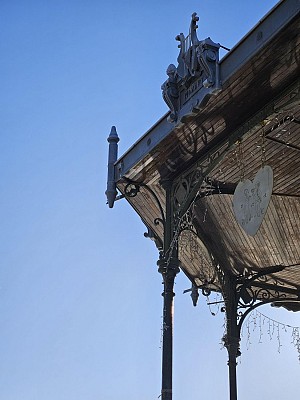 Le Kiosque Peynet