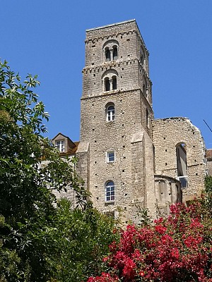 Tour Saint Thugal et la Poterne Sud