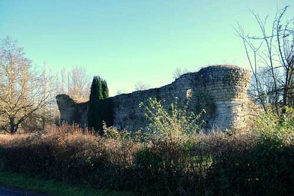 Le fort de Challeau