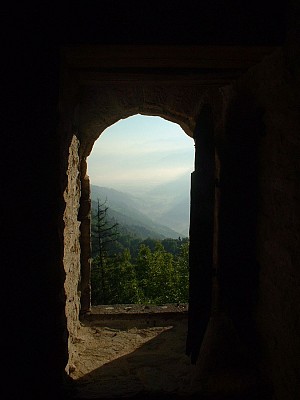Les Tours de Montmayeur