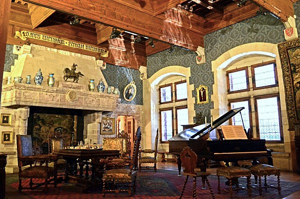 Château de Menthon-Saint-Bernard