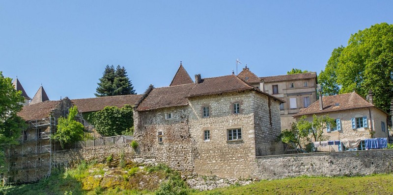 Village de Lhuis