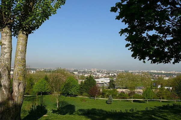 PR 15-Une cité fleurie