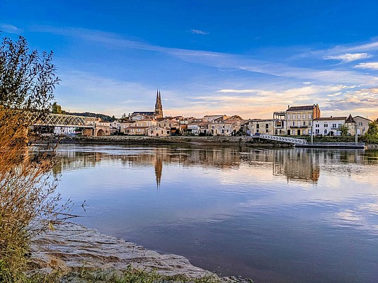 Quais de Branne