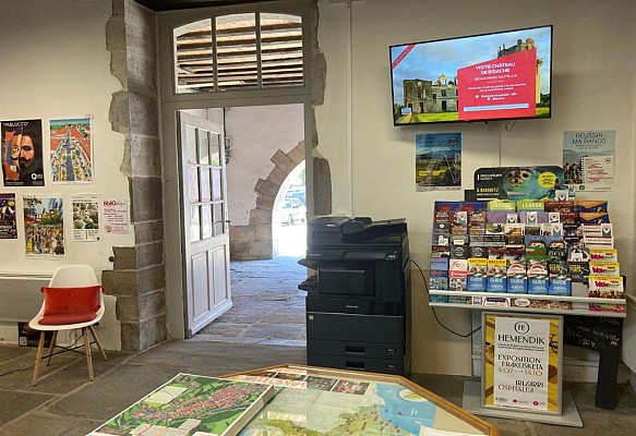 Bureau Accueil Toursitique-La Bastide-Clairence 2