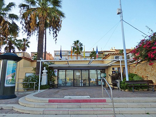 Office de Tourisme de Bandol Catégorie I