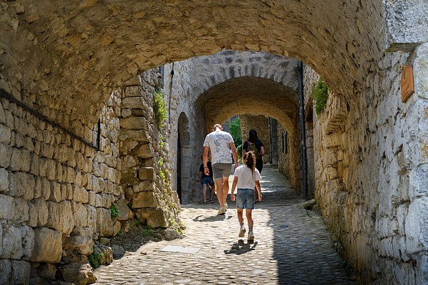 Balazuc : Village de caractère