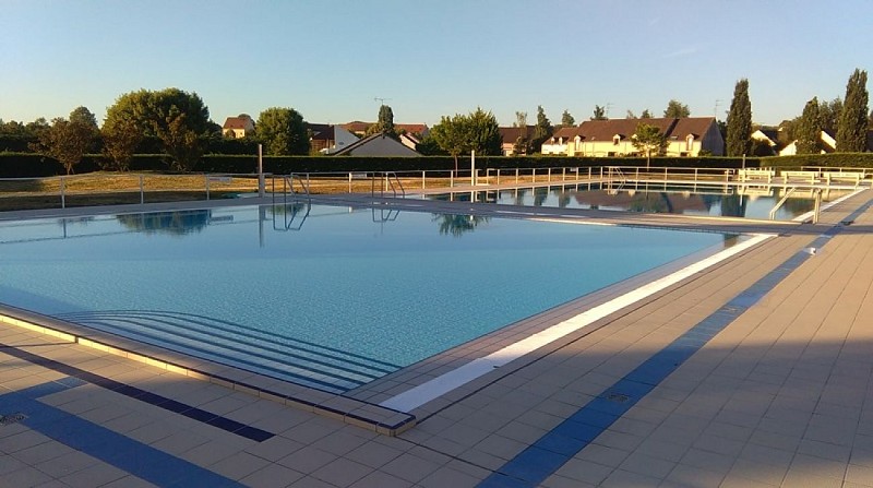 piscine-bellegarde