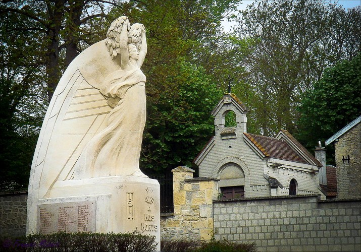 24.Monument-aux-morts.jpg