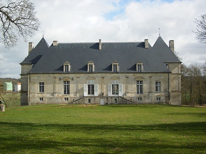 Château de Nuits-sur-Armançon