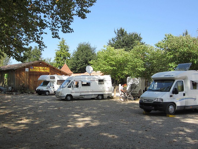 Aire de camping-cars de Villeton