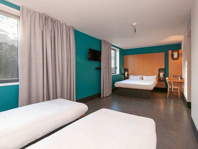 TS2025- HOTEL BNB CHB1