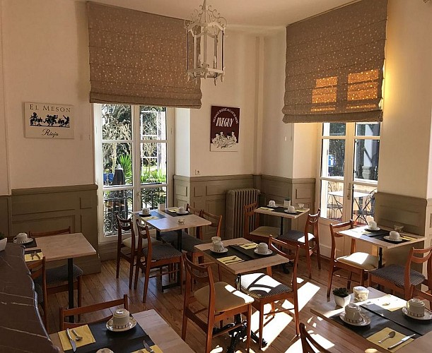 Hôtel Maison du Lierre - Biarritz - salle de petits déjeuners