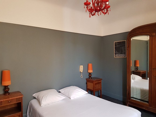 Hotel Saint Charles - Biarritz - chambre orange
