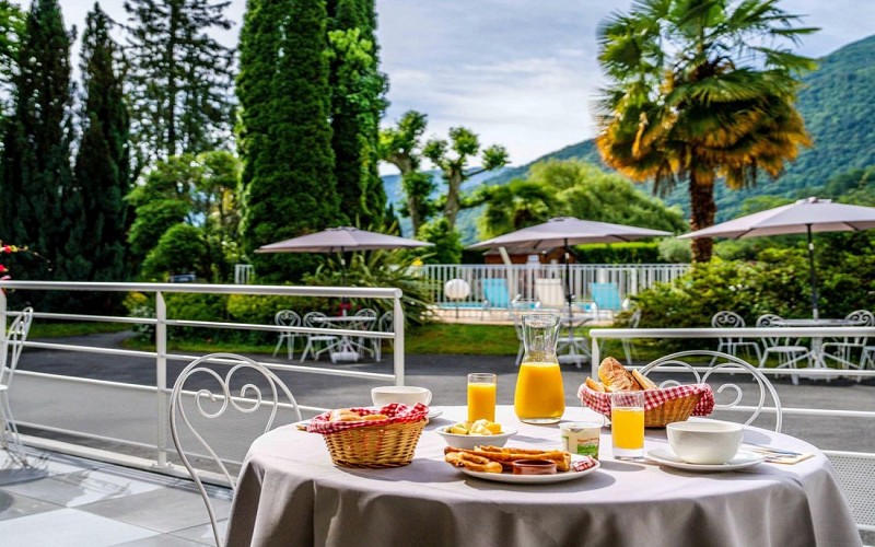 Hôtel restaurant piscine Le Vieux Logis 3 étoiles Bétharram Nay Lourdes Vélosud