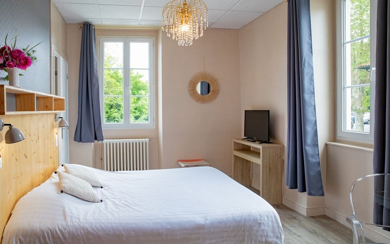 Chambre Hostellerie du parc 3 @DelphinePhotographiesBiarritz.