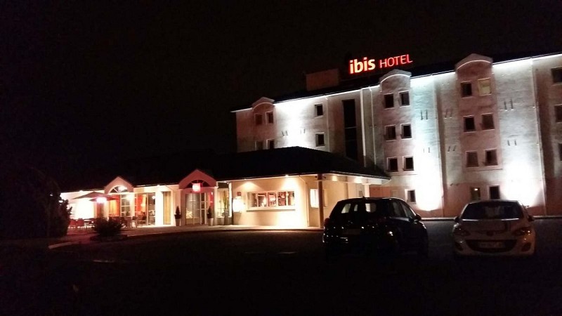 Hôtel Ibis - Lescar -
