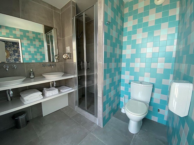 Hôtel les Baigneuses - Biarritz - Salle de bain chambre supérieure