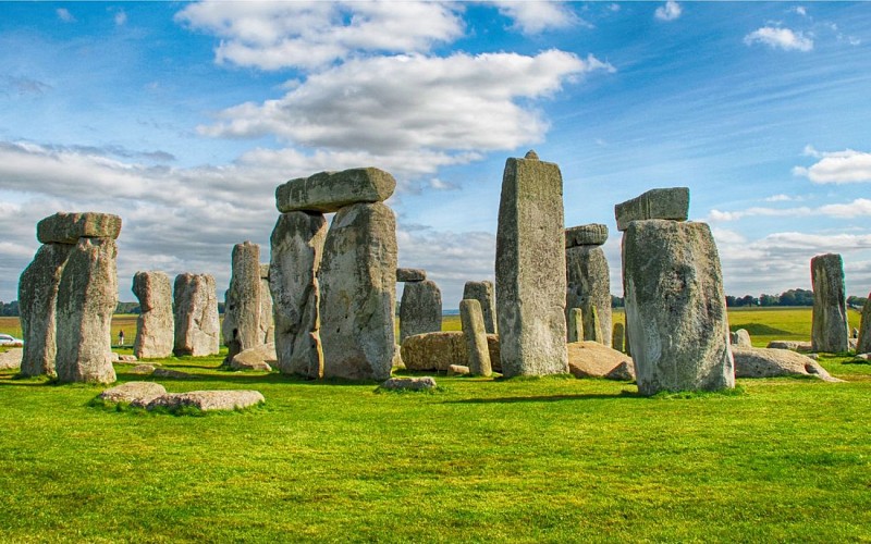Stonehenge Half Day Tour from London with Audio Guide
