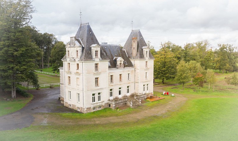 Le château de Noirbreuil