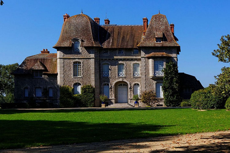 Le château du Bois-Rouaud