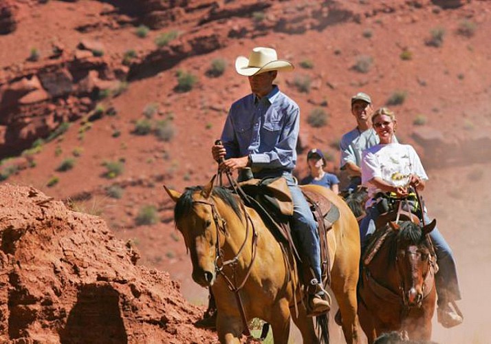 Balade à cheval dans le Canyon de Castle Valley  - Moab