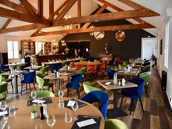Manoir-de-leveche-Salle-de-restaurant