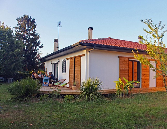 Mandago-Surf-Home-terrasse