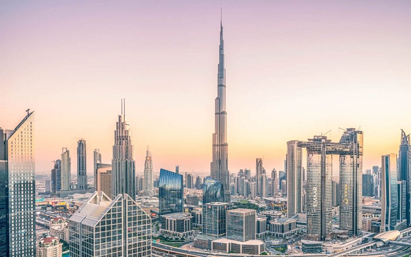 Burj Khalifa: At the Top Sunrise + Breakfast (Level 124 & 125)