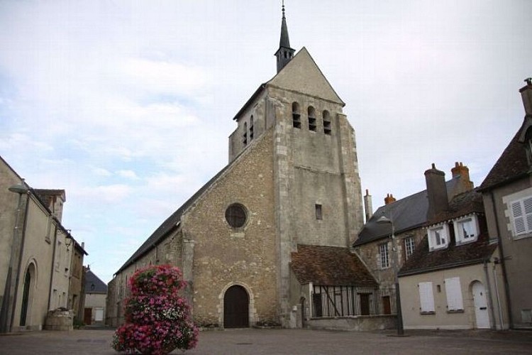 Eglise Saint-Roch de Saint-Denis-de-l'Hôtel