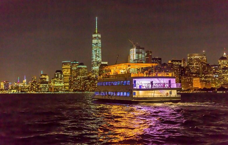 Croisière festive de nuit avec DJ à bord- New York