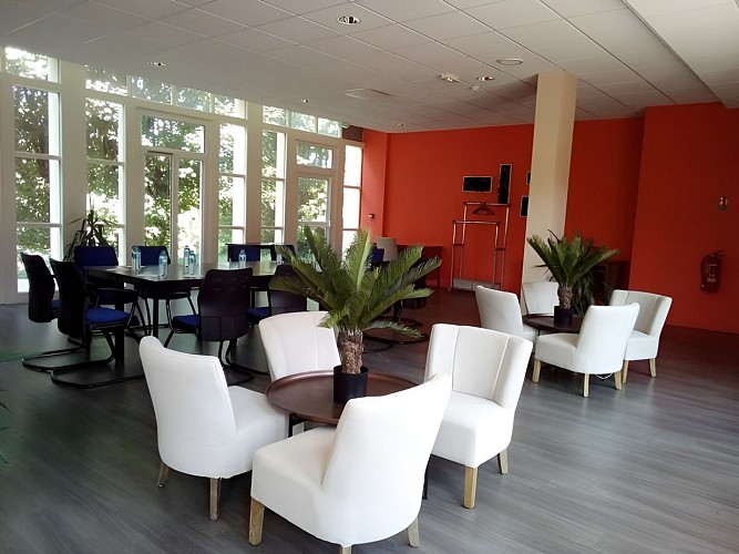 Zenao-Lisieux-Salon-commun