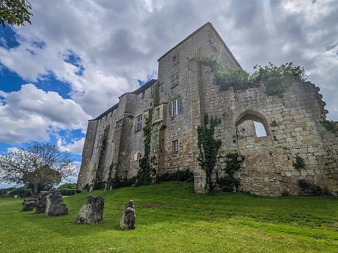 Mairie_Chateau_-_Pujols_-_OTCP_E_Gaye_2021 (2)