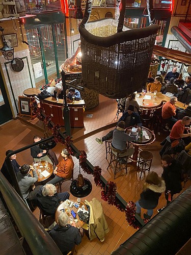 6ef361f9-1c67-4409-b26a-c0f98fc52cf5