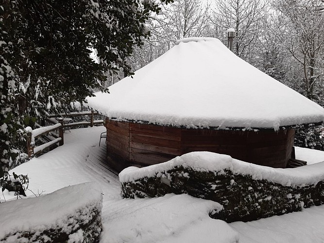 Yurta - Les écuries de la Sabatarié