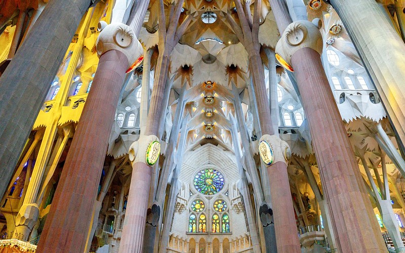 Fast Track Guided Tour of Sagrada Familia