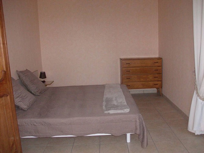 bressuire-noirterre-gite-la-taconniere-chambre1