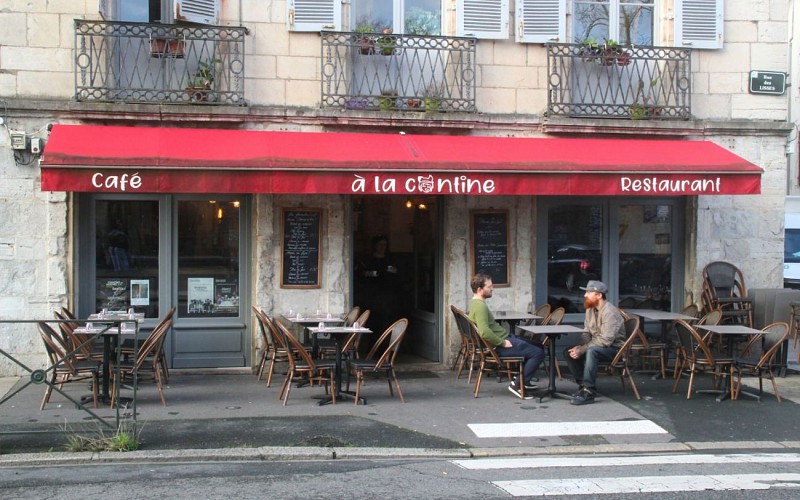 Devanture - A la Cantine