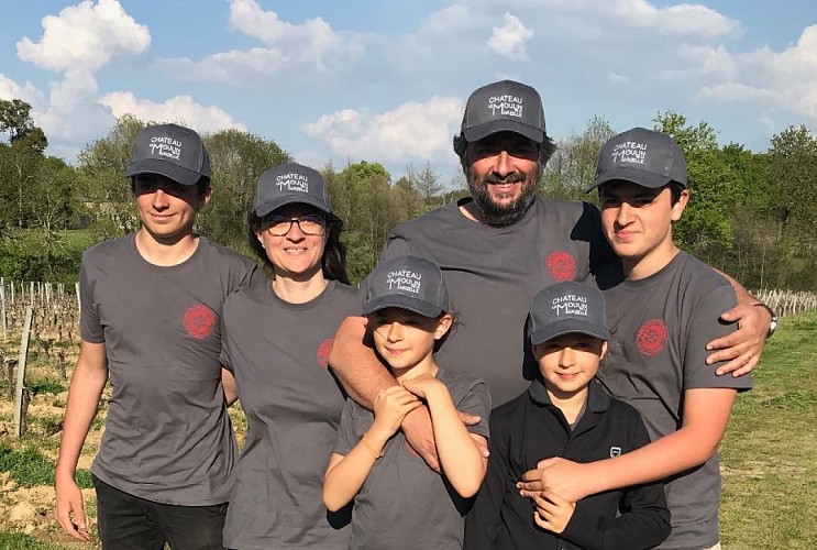 Chateau-Moulin-de-la-Marzelle-800x600-famille