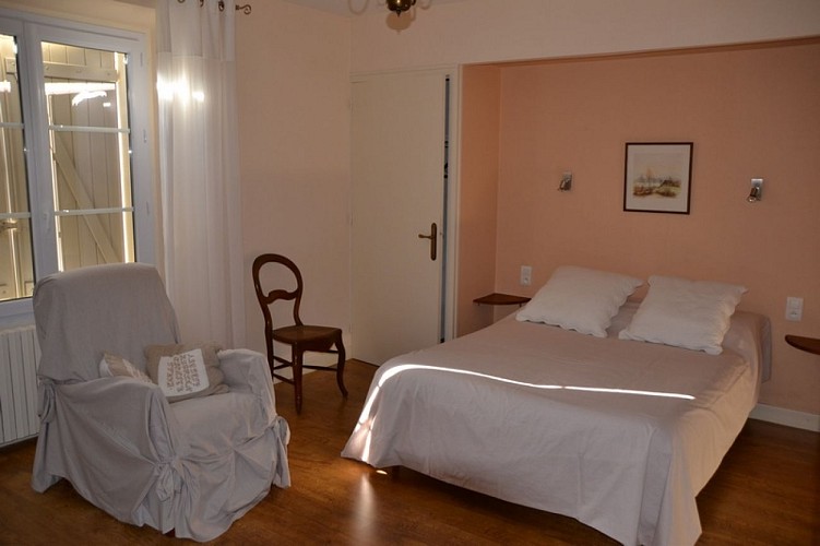 Beaugas-CH-Les-trois-moulins---M-et-Mme-Blondel--9---800x600-