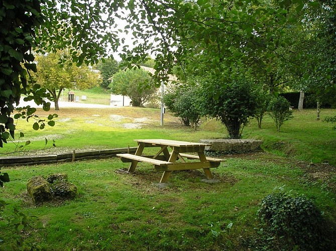 Jaure-aire-pique-nique