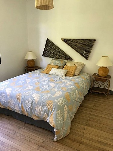 Lalandusse-Moulin-du-Grand-Auque----cote-moulin--chambre-