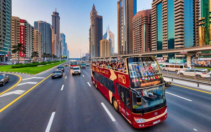 Big Bus Combo: Abu Dhabi & Dubai Hop-On-Hop-Off Tour