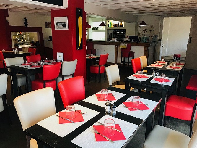 Table-des-Docks-Biarritz-Salle3