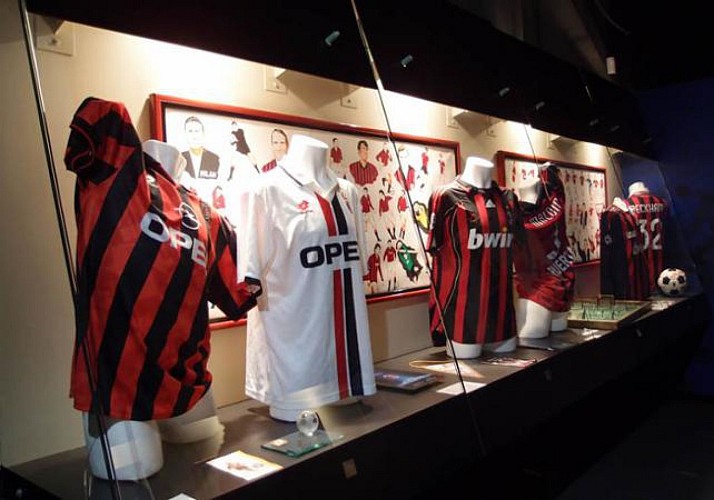 Skip-the-line Ticket for San Siro Stadium + Museum - Milan