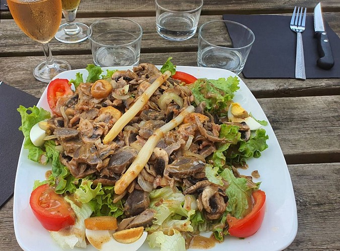 La Tour de Pise Pau Tourasse salade